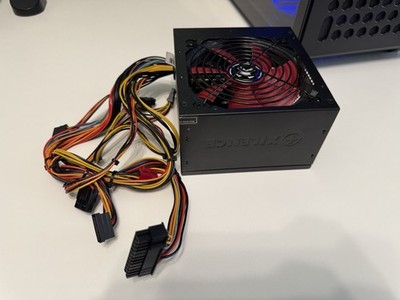Xilence XP400R6 300W ATX Netzteil/PSU Schwarz + Netzteilkabel