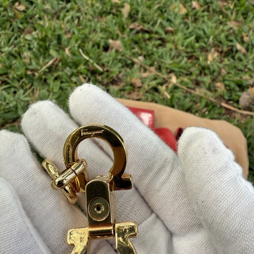 Salvatore Ferragamo Gold Tone Key Ring Key Chain Bag Charm Authentic With Box - Picture 6 of 11