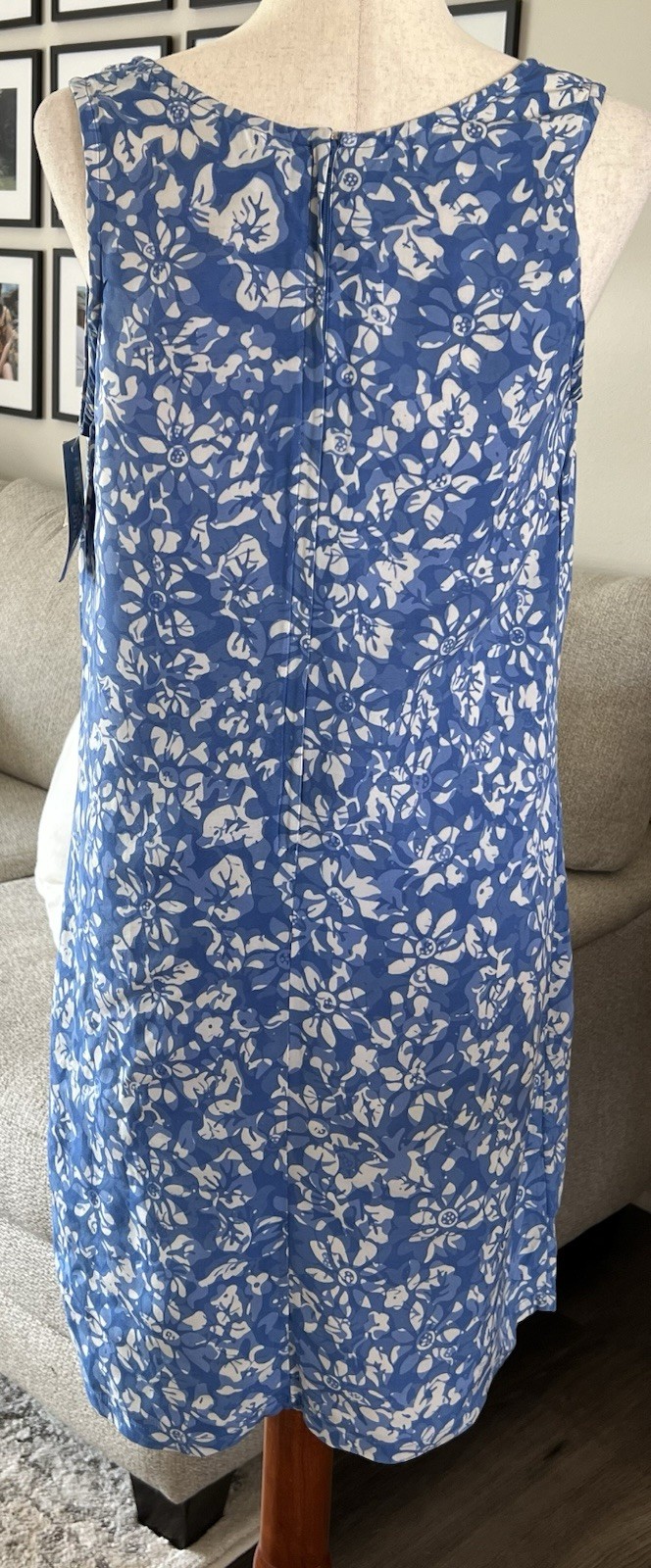 Picture 4 of 11