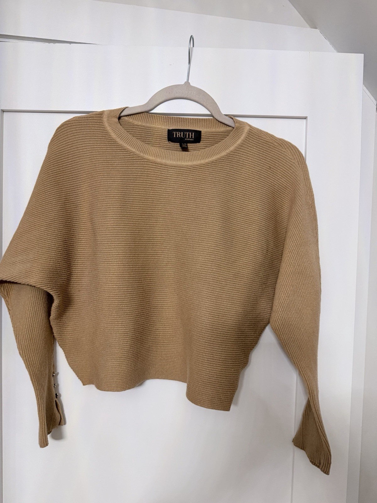 Truth By Republic ribbed dolman-sleeve sweater camel/tan color Women’s Size L