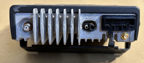 R01.12.17 MOTOROLA UHF XPR4550 403-470 40w 1000 Ch Mobile Radio AAM27QPH9LA1AN - Picture 7 of 8