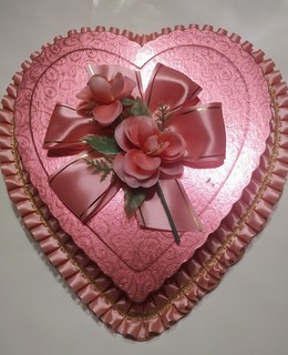 Vintage Large 1960s Pastel Pink Foil Rose Satin Lace Valentine Heart Candy Box