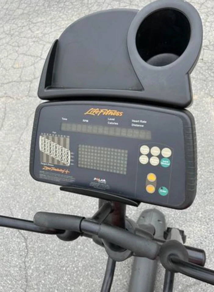 Elíptica comercial Life Fitness X9i * Foto 3 de 4