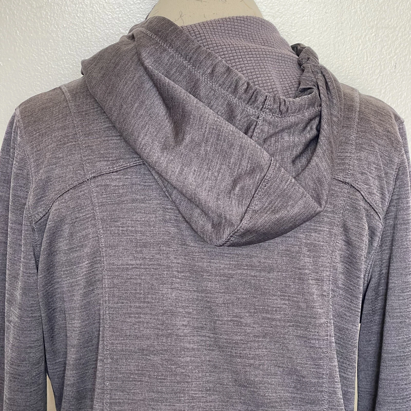 VETEMENTS Avia Top Taglia Large Viola con Cappuccio Burn Out Pullover Coulisse Foro Pollice