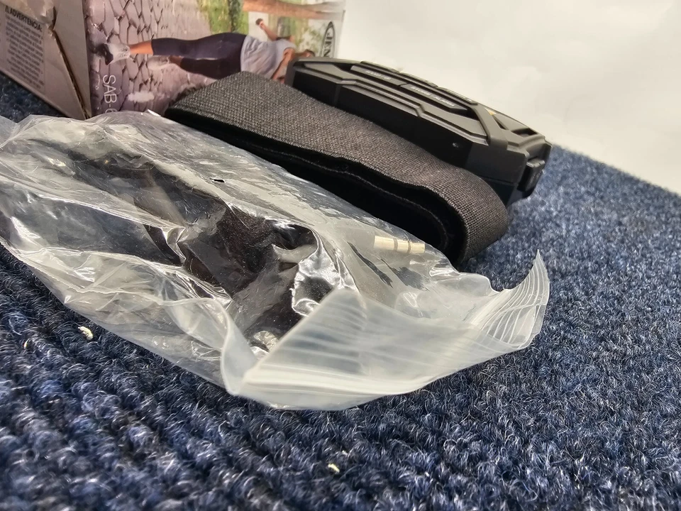 Jensen SAB-60: Armband Digital AM/FM Stereo Radio with Clock - Изображение 3 из 4