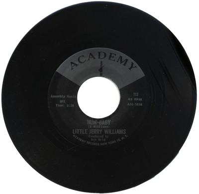 LITTLE JERRY WILLIAMS  ''HUM-BABY c/w SHE'S SO DEVINE'' R&B / R&R