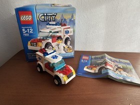 Retired 2006 LEGO City Sets 7902 Dr's Car & 7890 Ambulance-Used-Complete
