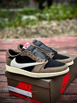  CQ4277-001 Travis Scott x Air Jordan 1 Low OG SP-T Dark brown Men s Shoes