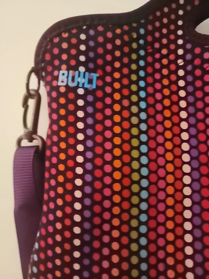 Umisex Built Multicolored Ipad/ Tablet Case EUC - Image 3 of 4