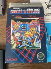 Ghosts 'n Goblins Nintendo NES 1986 CIB 3 Screw Complete With Inserts