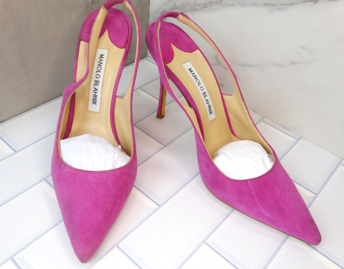 Manolo Blahnik Allura Pink Suede Slingback Pumps Pointed Toe Heels