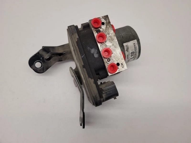 Conjunto de módulo de unidad de control de bomba de freno antibloqueo ABS Kia Sportage 2014-2016 OEM Foto 4 de 4