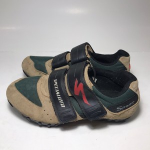 size 7.5 mens shoes in european