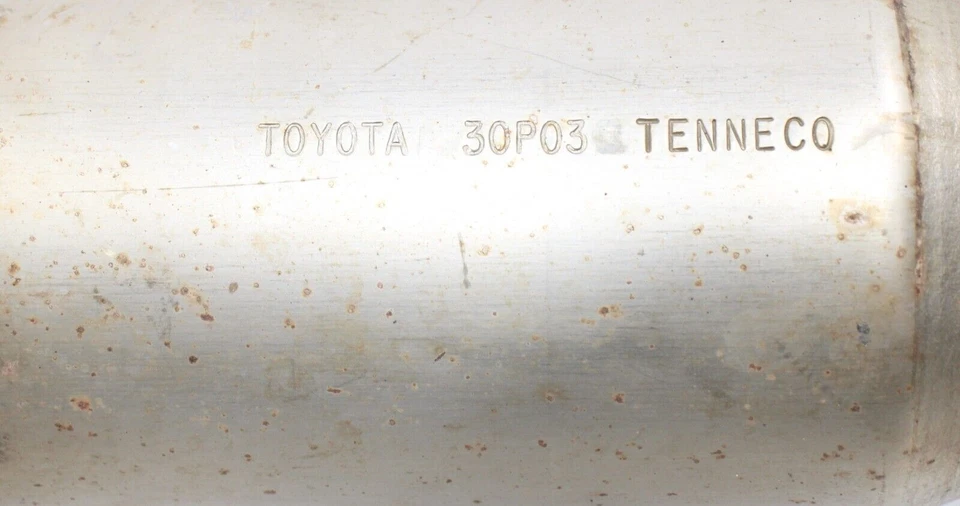 Toyota Sienna 2017-2020 tracción delantera sistema de escape 3,5 L tubo intermedio central OEM Foto 4 de 4