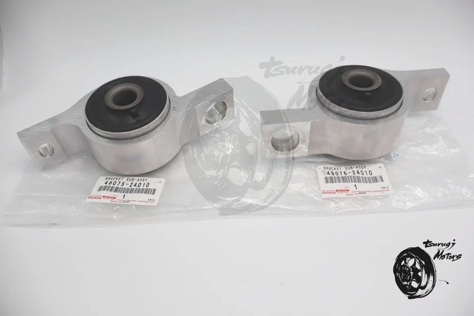 BUJE BRAZO CONTROL INFERIOR GENUINO TOYOTA LEXUS 48075-24010 Y 48076-24010 RC F/GS Foto 4 de 4