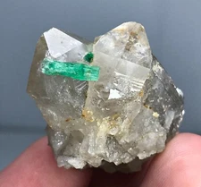 184 CT Beautiful Emerald Crystals on the Quartz Panjshir Afghanistan