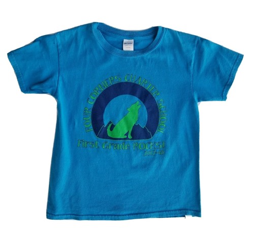 Gildan Shirt Size S Four Corners Charter School First Grade Rocks 2017-18 Youth