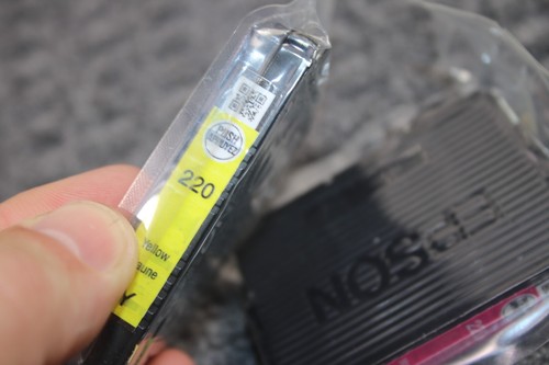 Impresora Epson Auténtica 220 Cartuchos de Tinta Amarillo y Magenta NUEVO Genuino - Imagen 4 de 6