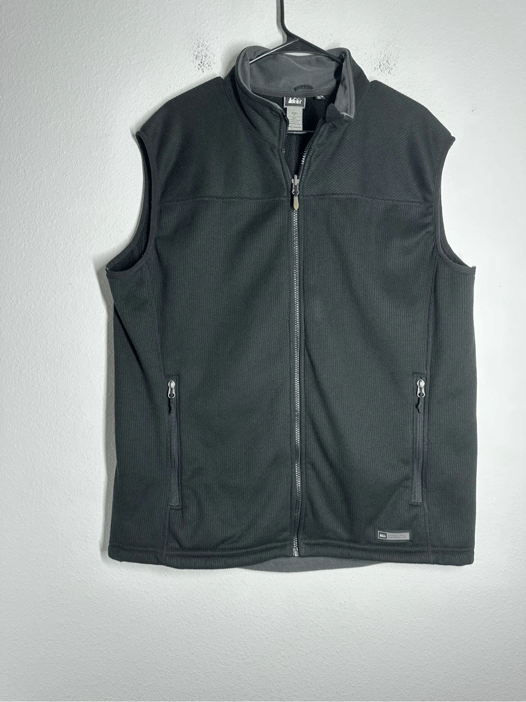 REI Polartec Fleece Vest Mens Size XL Black Ribbed Hike Outdoors Wind