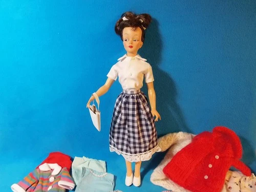 RARE HTF 1960 IDEAL TOYS CAROL BRENT LIZ DOLL 15.5"  M-15-L W/ CLOTHES & SHOES