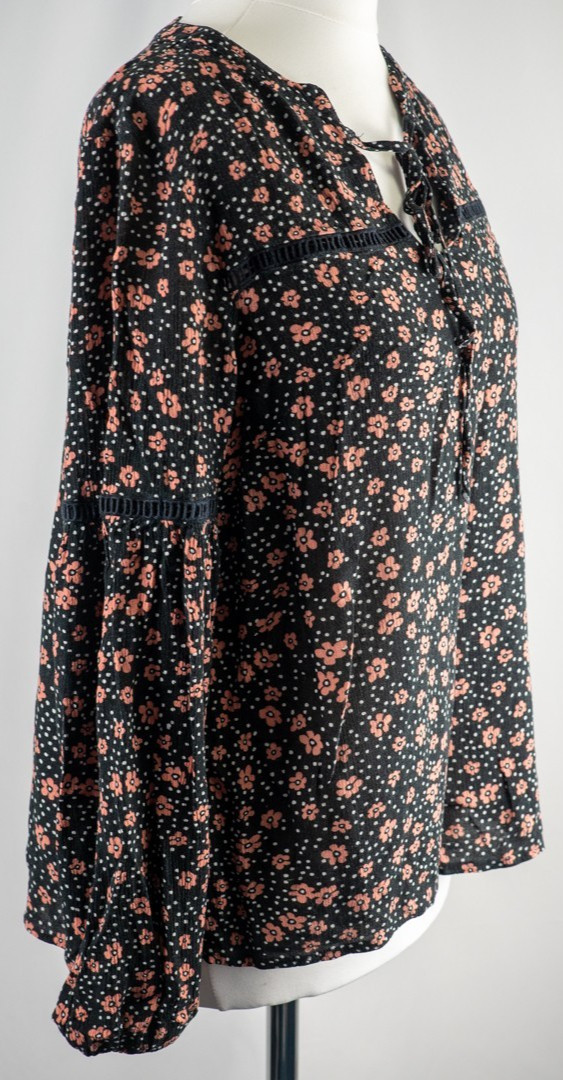 Papaya Woman Black/White/Brown Floral Long Sleeve Size 8 Top Pre-Owned image 4