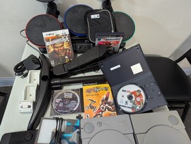 Bulk Electronics Parts Lot &ndash; Video Games - Consoles - Wires - Controllers - Etc.