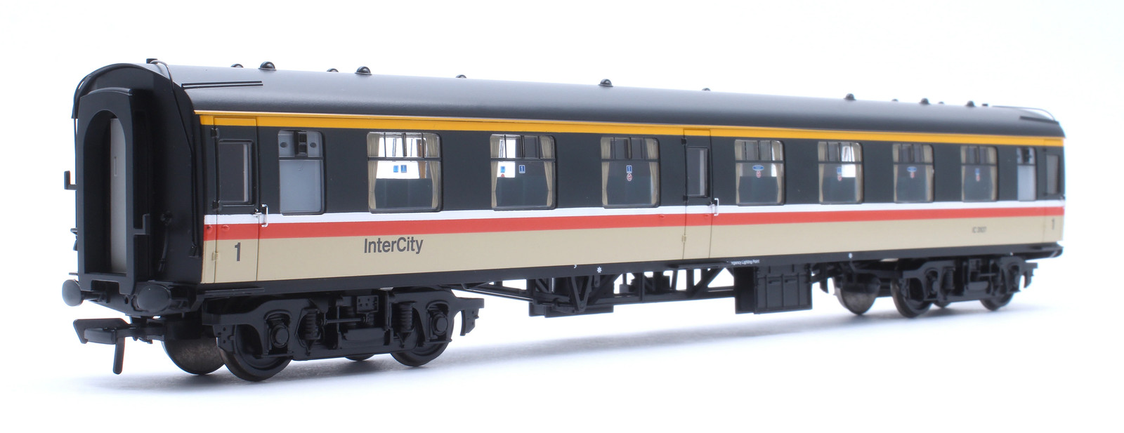 Bachmann 39-829 BR MK1 FO First Open BR InterCity (Executive) No.IC3107