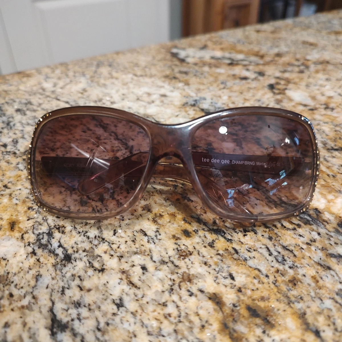 ROXY Brown Sunglasses for Women for sale | eBay display picture 2