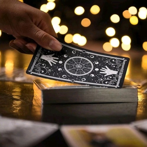 Spin Master Games Wednesday Card Game Premium Foil Playing Cards Family Night - Picture 10 of 10