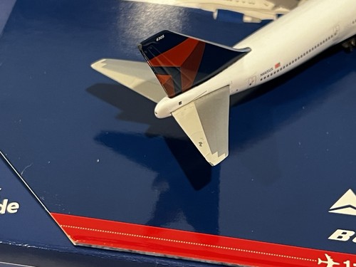 Gemini Jets 1:400 Delta Airliners 747-400 Rare SD - Picture 6 of 7