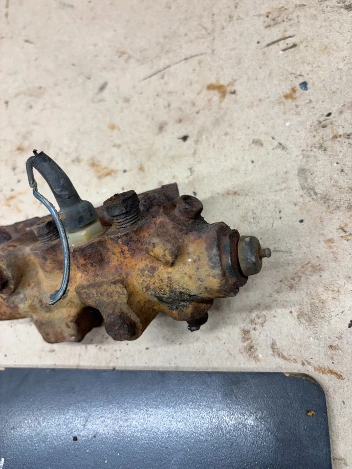 Dodge D250 D350 W250 W350 1981 1987 usado válvula dosificadora de freno proporcional Foto 2 de 4