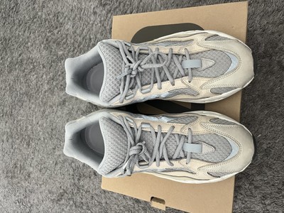 yeezy 700 static size 6