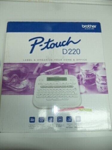 BROTHER LABELER PT-D220 LABEL MAKER 1/2" 12MM NEW IN BOX USES AC OR  BATTERIES - Afbeelding 1 van 5