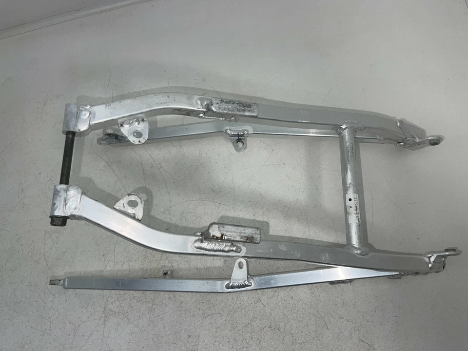 Yamaha WR250F 2005 05-06 subchasis soporte trasero chasis asiento barandilla Foto 2 de 4