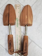 ROCKPORT MEN'S M CEDAR SPLIT TOE SHOE TREE KEEPER SHAPER Rochester Shoe Tree Co