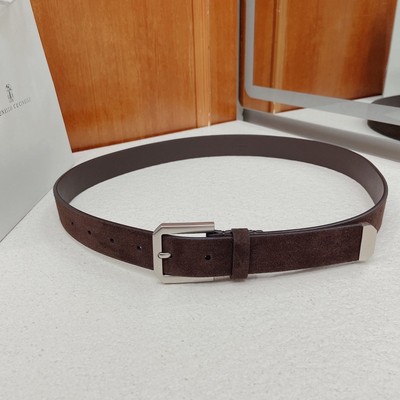 The width of the Brunello Cucinelli belt is 3.0 cm.