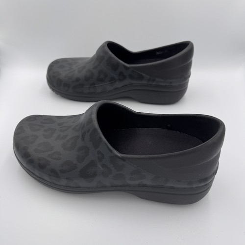 Crocs Neria Pro II Black Leopard Slip On Nurse Shoes Clogs Size 10 EUC - Picture 5 of 12