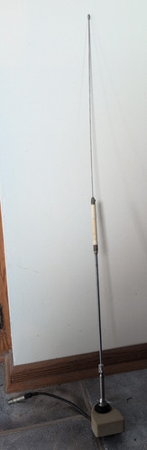 Vintage Newtronics Hustler 30” CB Radio Antenna with base