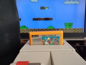 Nintendo New Famicom Console AV Complete set Super Mario Bros. /8 games TESTED