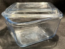 Vintage Fire King Sapphire Blue Philbe Glass Refrigerator Dish w/ Lid Great Con.