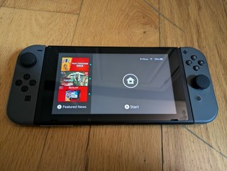 Nintendo Switch Mario Kart 8 Accessories Bundle – Excellent Condition