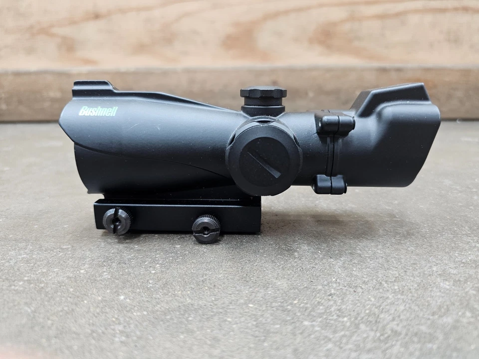 Mira Bushnell Tactical MP 1x32mm Rojo/Verde Punto en T USADA AR730132 ACOG Knock-Off Foto 2 de 4