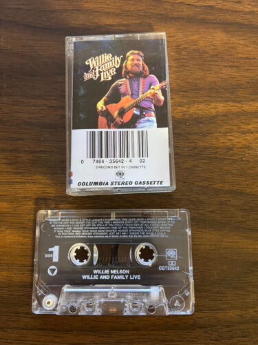 Willie and Family Live by Willie Nelson (Cassette, Oct-1990) - Afbeelding 1 van 3