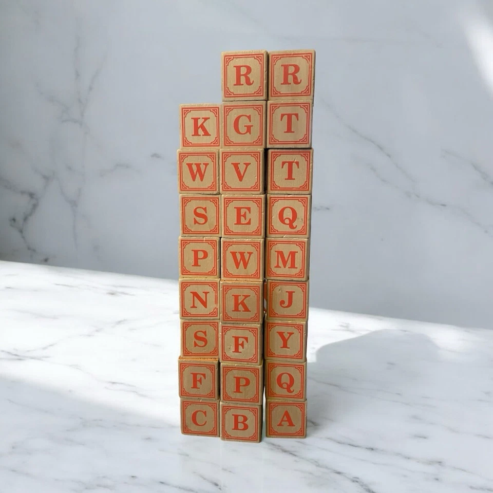 Bloques alfabeto bebé Pottery Barn con caja 26 bloques piezas dobles Foto 2 de 4