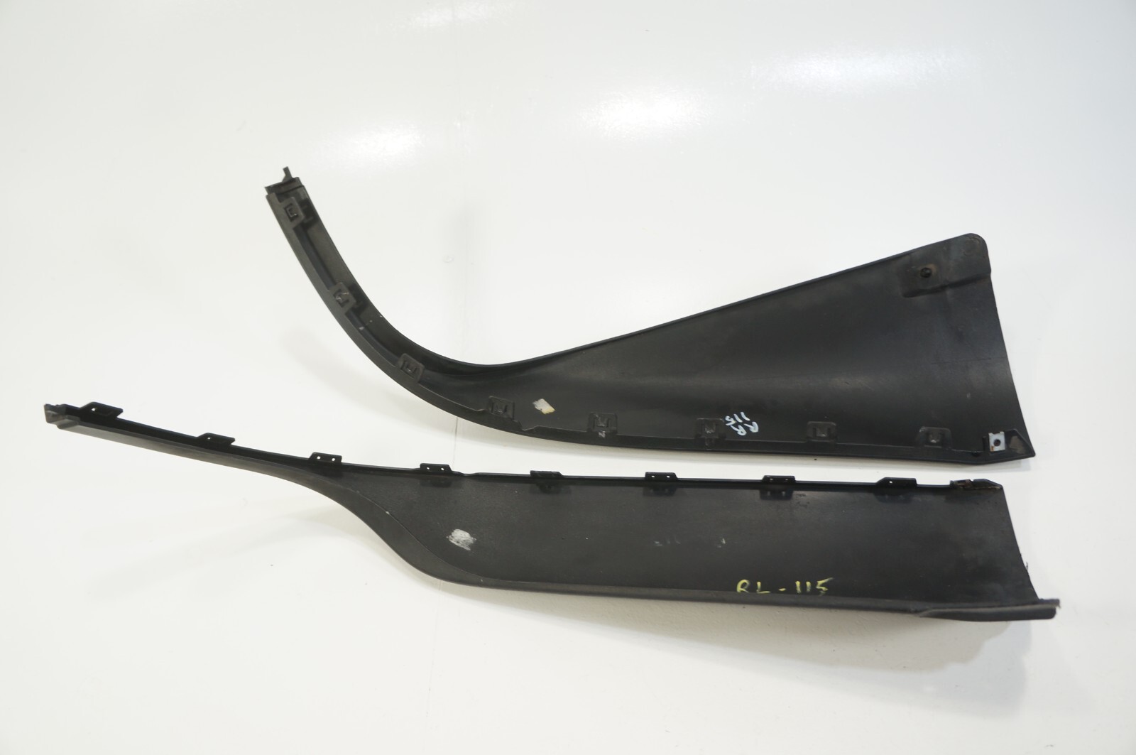14-2019 maserati ghibli rear right left side bumper lower cover panel trim pair