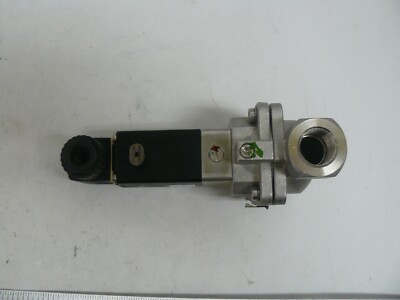Elettrovalvola Bürkert 5282 A 3/4 NBR – 24V DC, 145 PSI, Nuova (MPN 457874)