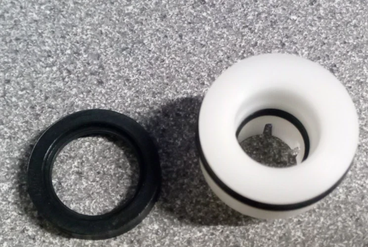 Rockshox Dart 3/3 kit ammortizzatore di rimbalzo chiavi in mano - Immagine 2 di 4