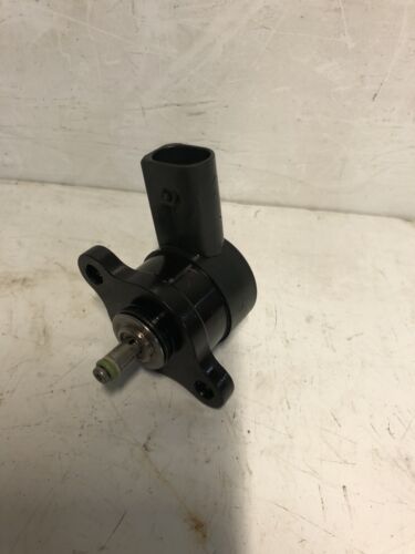 Rail PRESSURE CONTROL VALVE MERCEDES-BENZ 2.2 CDI A6110780149 Genue - Picture 2 of 3