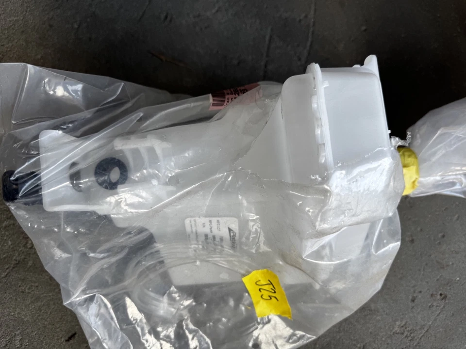 KIA OPTIMA 2017-2020 LAVADORA RESIVOR A/M Foto 2 de 3