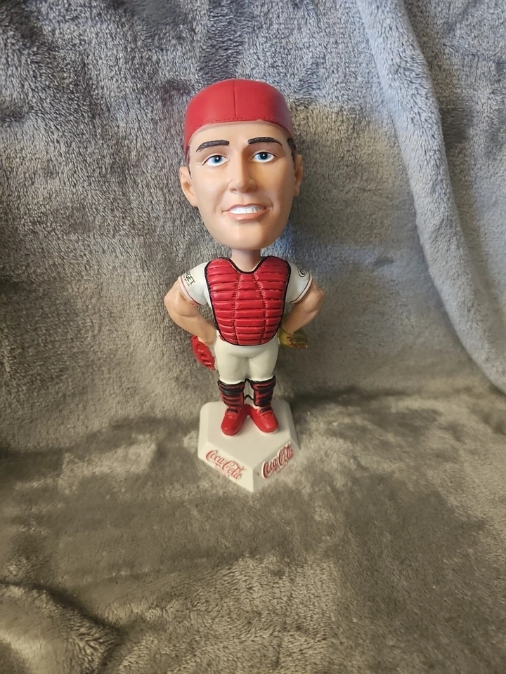 Guante de Oro Rawlings 2000 Cardenal de San Luis Mike Matheny Ganador Bobblehead Foto 2 de 4